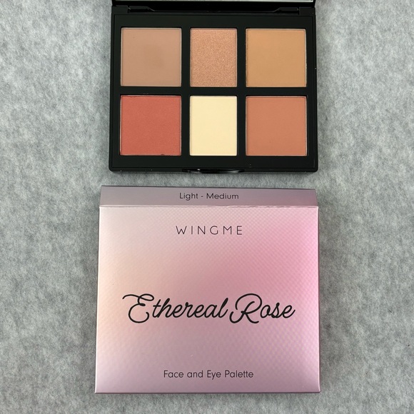 Makeup Bundle - Picture 2 of 9